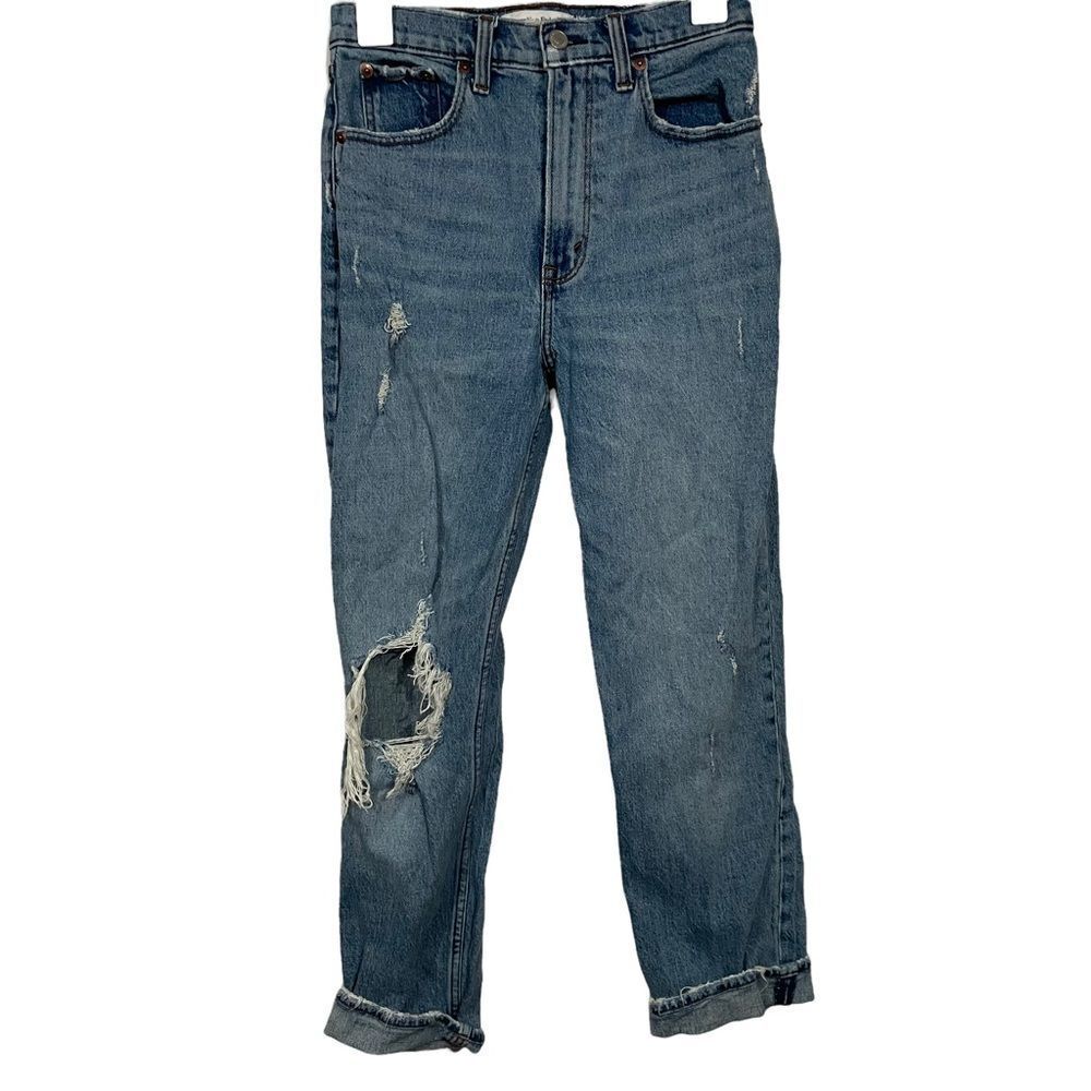 Abercrombie & Fitch Distressed The 90’s Straight Ultra High Rise Jeans